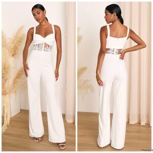 NWOT Lulu’s Adore the Feeling White Lace Bustier Jumpsuit S $79 Small